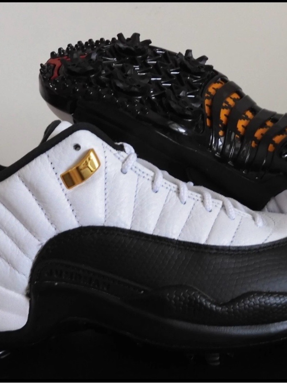 Nike Air Jordan XII 12 Golf Taxi Men’s Athletic Cleats - White/Black/Gold